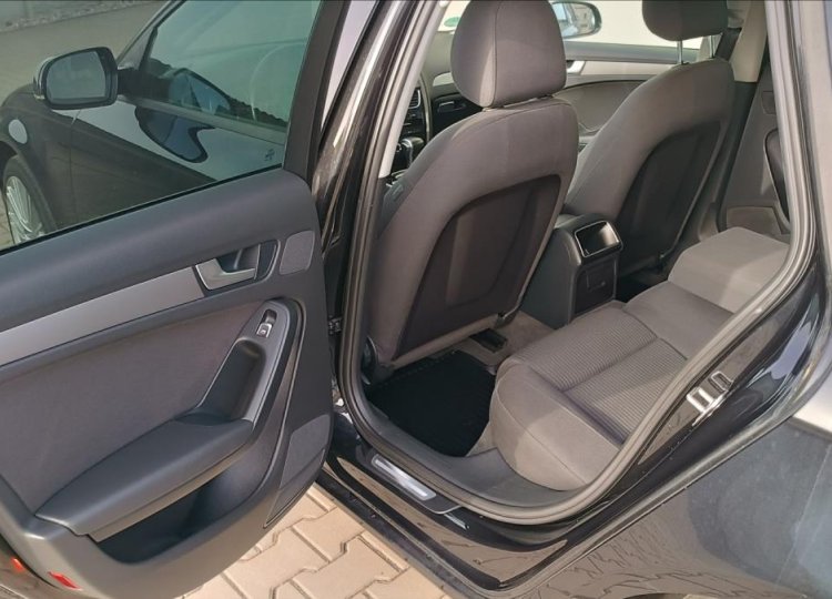 Audi A4, 3,0 TDi Prav.Servis,150Kw