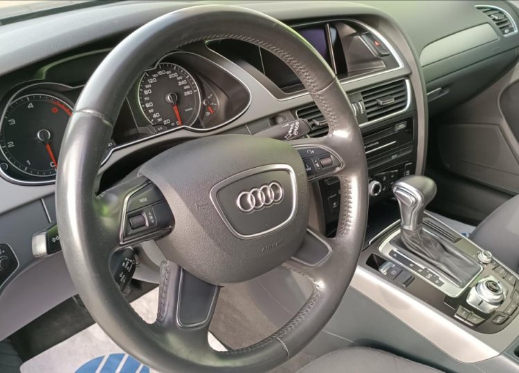 Audi A4 Avant, 3,0 TDi Pravi. Servis,150Kw