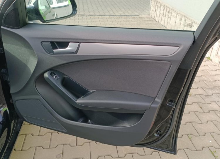 Audi A4 Avant, 3,0 TDi Pravi. Servis,150Kw