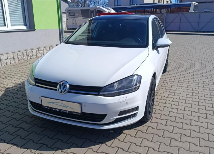 Volkswagen Golf, 2,0 TDi 1. Majitel, ČR, 110kW