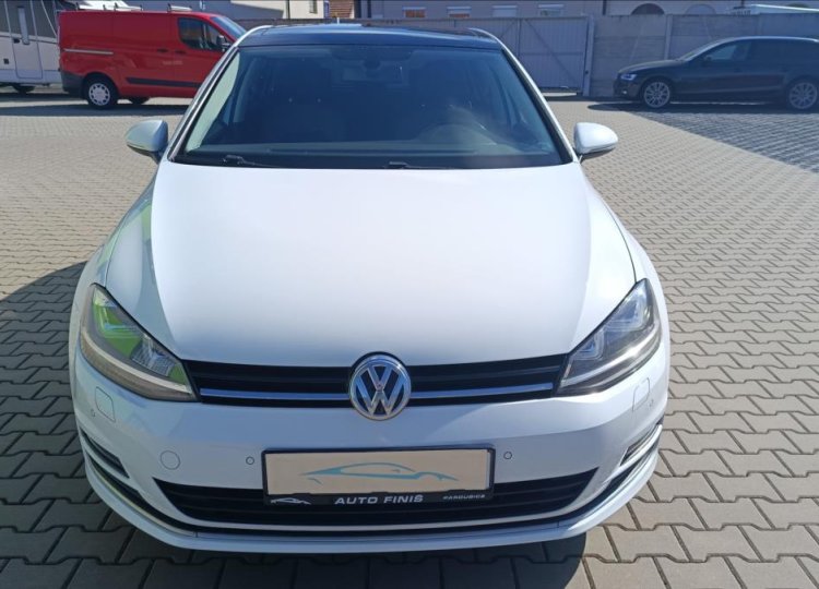 Volkswagen Golf, 2,0 TDi 1. Majitel, ČR, 110kW