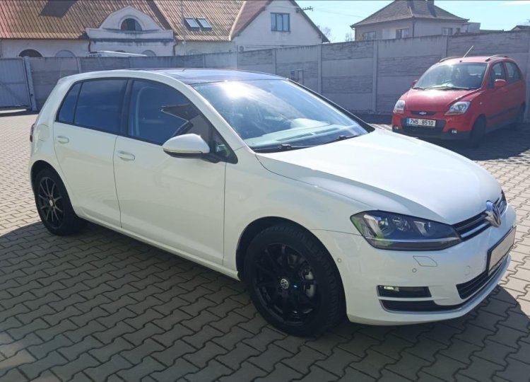 Volkswagen Golf, 2,0 TDi 1. Majitel, ČR, 110kW