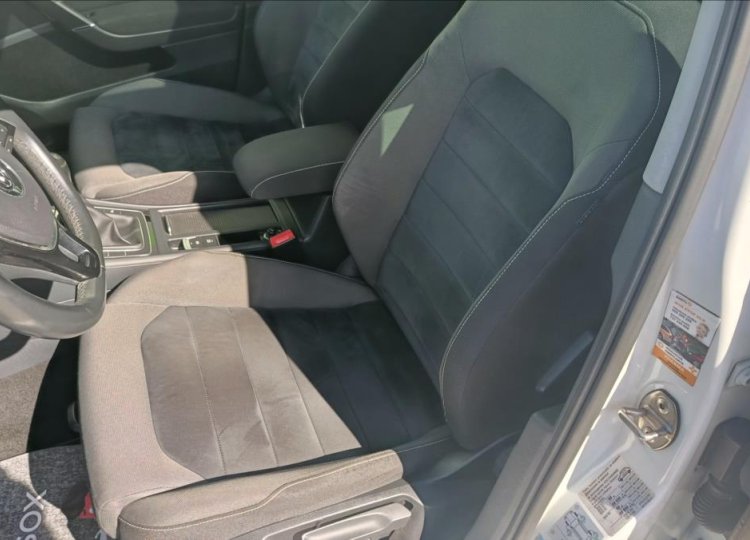 Volkswagen Golf, 2,0 TDi 1. Majitel, ČR, 110kW