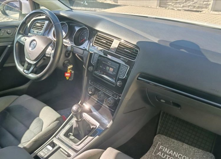 Volkswagen Golf, 2,0 TDi 1. Majitel, ČR, 110kW