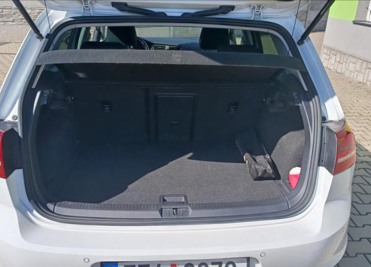 Volkswagen Golf, 2,0 TDi 1. Majitel, ČR, 110kW