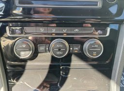 Volkswagen Golf, 2,0 TDi 1. Majitel, ČR, 110kW